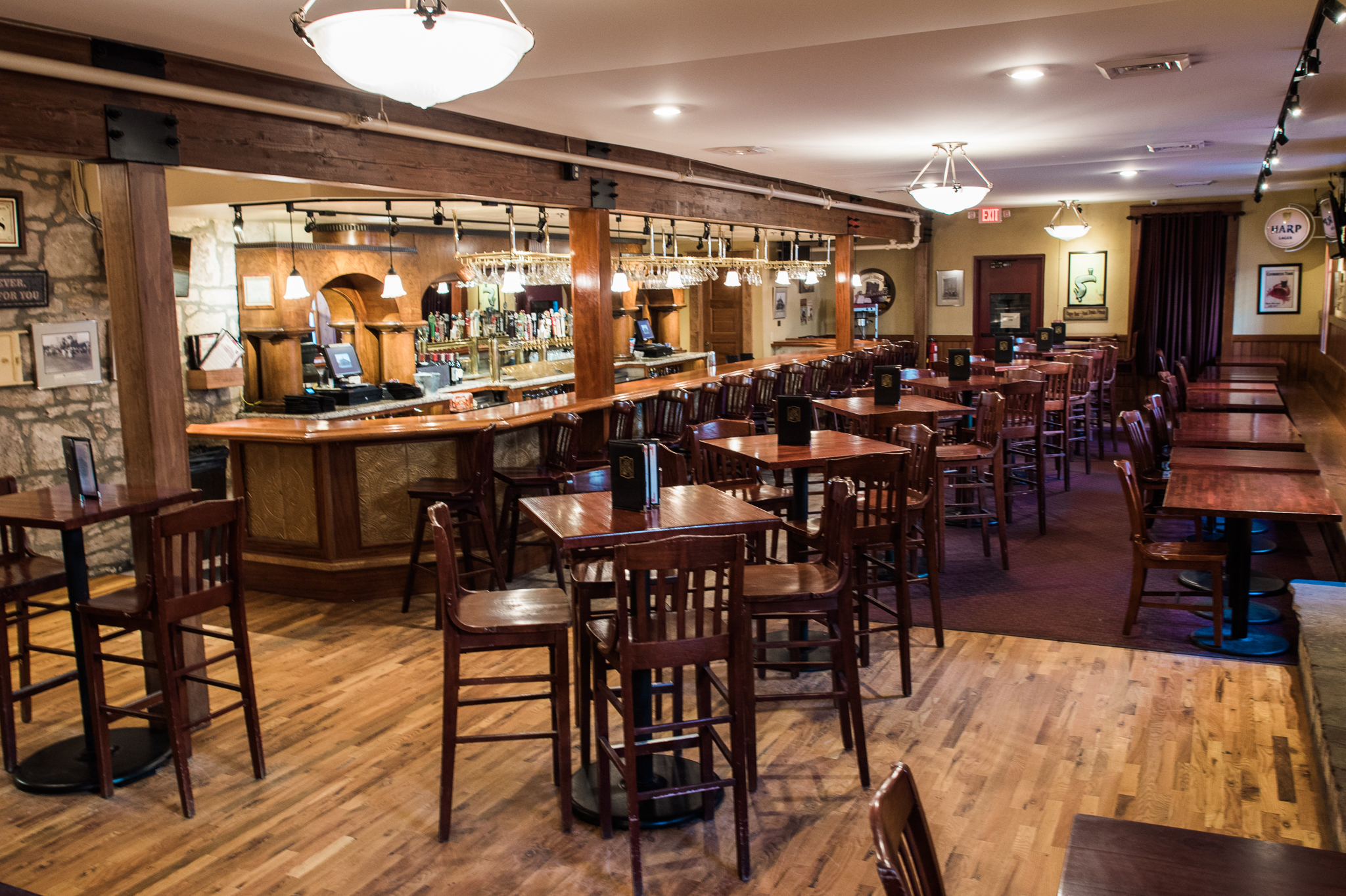 Bar In Flagstaff The Gopher Hole Located At Weatherford Hotel